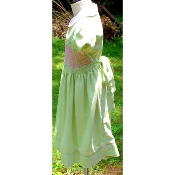 Anavini Spring Green Smocked Dress Easter Flower Tulips Summer Party Special - Picture 8 of 9